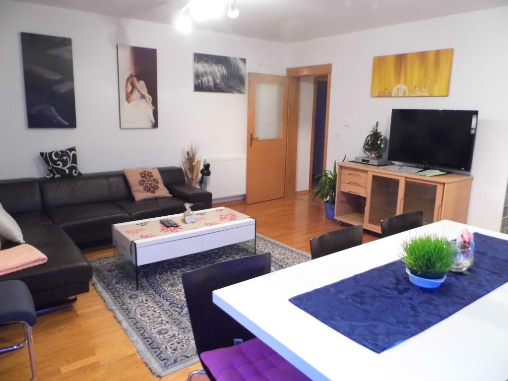 Apartments And Rooms Trsje Zágráb Kültér fotó