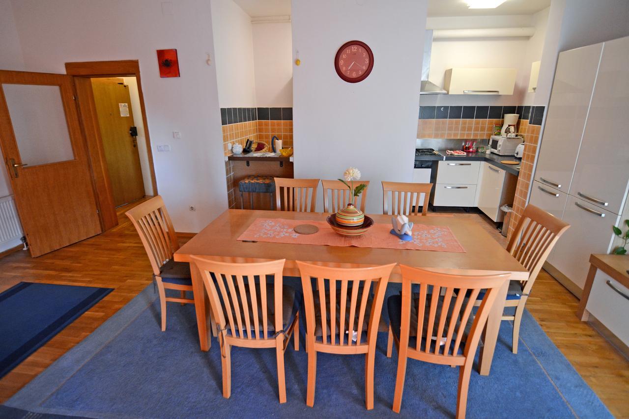Apartments And Rooms Trsje Zágráb Kültér fotó